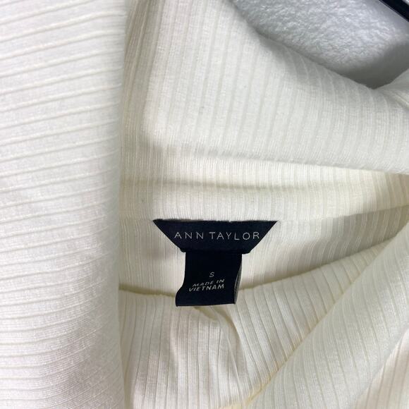 Ann Taylor Foldover Draped Neck‎ Top White Long Sleeve Ribbed Knit Size Small - Picture 4 of 9